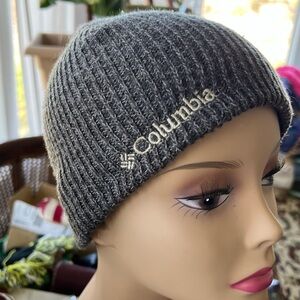 Columbia Charcoal Ribbed Beanie